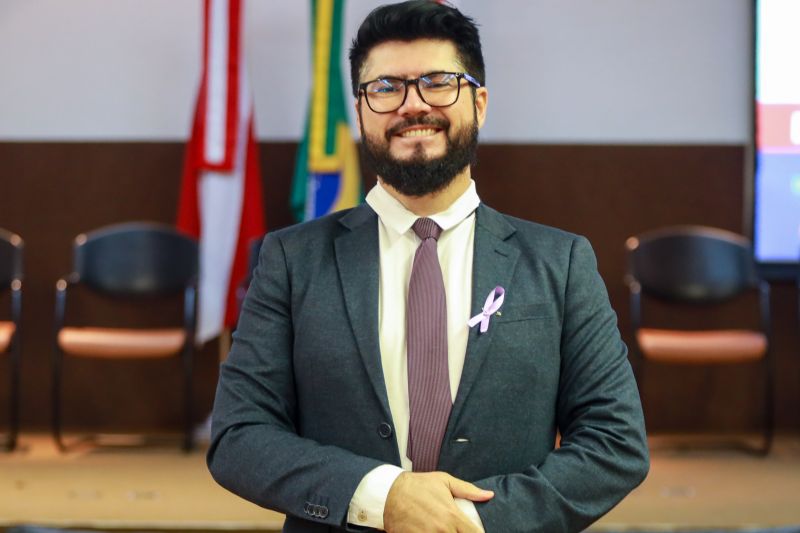 Fábio RangelDefensor titular da primeira vara de violência Doméstica e familiar (DPE/PA) <div class='credito_fotos'>Foto: Bruno Cruz / Agência Pará | <a href='/midias/2024/originais/20589_90400a27-b5c8-9506-d57b-7103f64ae4d1.jpg' download><i class='fa-solid fa-download'></i> Download</a></div>