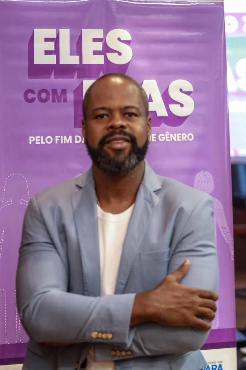 Luciano Ramos
Diretor adjunto do instituto promundo e diretor executivo da Ramos Associados especialista em masculinidade,saúde do homem paternidade e equidade de gênero.
Embaixador da campanha homens positivamente da UNESCO <div class='credito_fotos'>Foto: Bruno Cruz / Agência Pará | <a href='/midias/2024/originais/20589_beffad0e-42ec-6b9b-17fe-f61fa2d0a944.jpg' download><i class='fa-solid fa-download'></i> Download</a></div>
