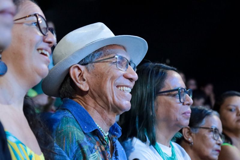 Juraci Siqueira, um dos homenageados da edição desse ano na Feira do Livro <div class='credito_fotos'>Foto: Pedro Guerreiro / Ag. Pará | <a href='/midias/2024/originais/20679_a06f0c52-a900-1599-bc5d-80918993ef6d.jpg' download><i class='fa-solid fa-download'></i> Download</a></div>