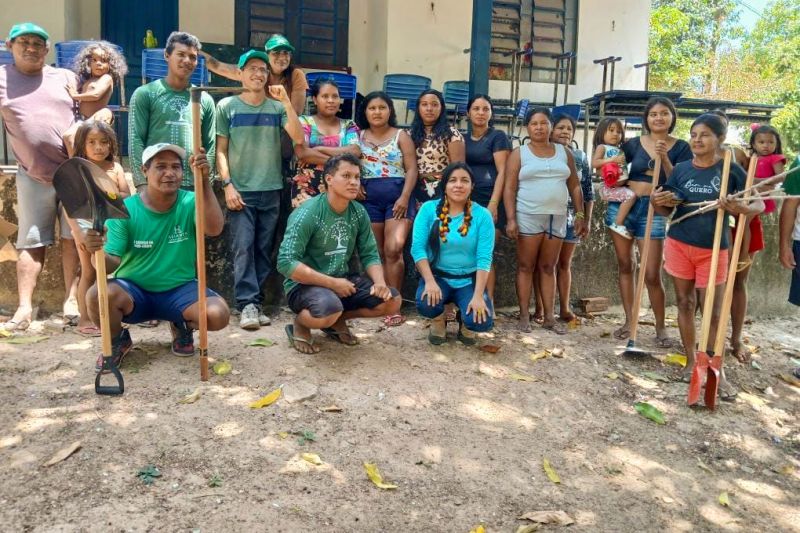Matéria - Formação de agentes agroflorestais avança na Terra Indígena Alto Rio Guamá com foco em sustentabilidade
Fotos: DGBio/IDEFLOR-Bio/Divulgação
<div class='credito_fotos'>Foto: ASCOM / IDEFLOR-BIO | <a href='/midias/2024/originais/20801_83d52193-d5fa-042a-8284-c4044474fcbf.jpg' download><i class='fa-solid fa-download'></i> Download</a></div>