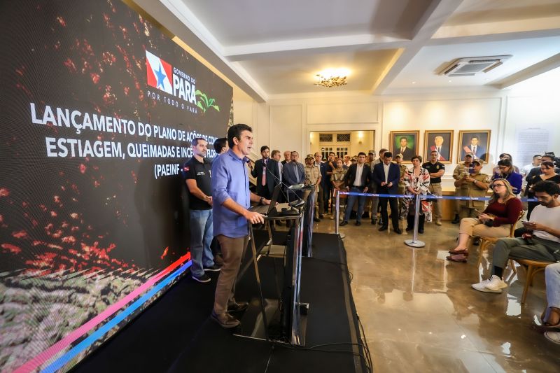 Coletiva de imprensa plano de ações contra estiagem e queimadas
fotos Marco Santos Ag Pará <div class='credito_fotos'>Foto: Marco Santos / Ag. Pará | <a href='/midias/2024/originais/20899_20fe5214-577d-8a2a-af29-e9e2d2ff89f6.jpg' download><i class='fa-solid fa-download'></i> Download</a></div>