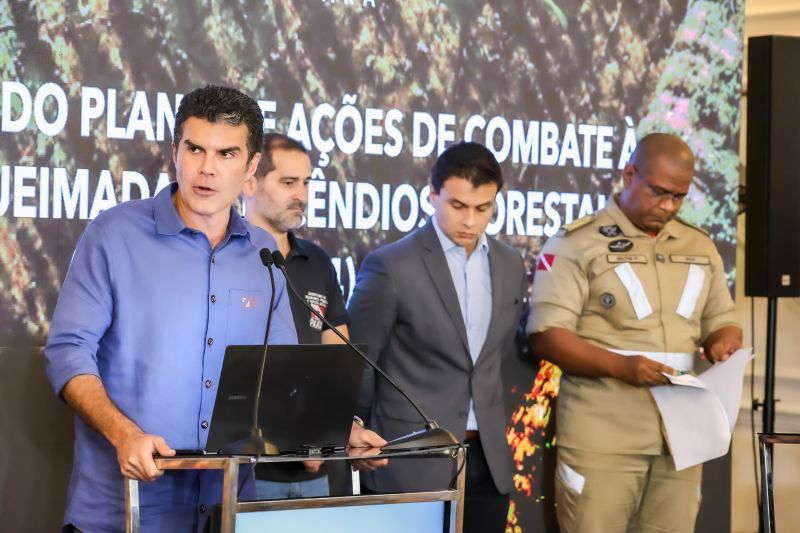 Coletiva de imprensa plano de ações contra estiagem e queimadas
fotos Marco Santos Ag Pará <div class='credito_fotos'>Foto: Marco Santos / Ag. Pará | <a href='/midias/2024/originais/20899_b35e6773-8a82-8043-615a-8c20d4ce1854.jpg' download><i class='fa-solid fa-download'></i> Download</a></div>