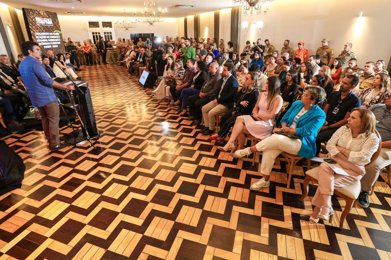 <div class='credito_fotos'>Foto: Marco Santos / Ag. Pará | <a href='/midias/2024/originais/20901_54569ce2-5e8c-1761-13ee-8275ba9d9c9c.jpg' download><i class='fa-solid fa-download'></i> Download</a></div>