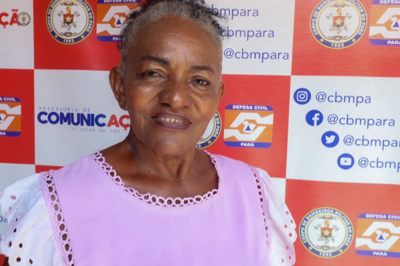 Ana Cleide da Cruz Vasconcelos
Moradora da comunidade <div class='credito_fotos'>Foto: Bruno Cruz / Agência Pará | <a href='/midias/2024/originais/21099_3e7b0bd2-f913-64e1-0af8-16d44bcc086b.jpg' download><i class='fa-solid fa-download'></i> Download</a></div>