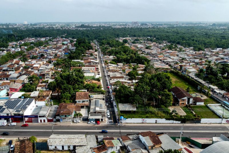 Travessa São Geraldo, Tapanã.
Inauguração das obras do programa asfalto por todo o Pará <div class='credito_fotos'>Foto: Augusto Miranda / Ag. Pará | <a href='/midias/2024/originais/21140_11f52b32-5273-a1ed-df03-29706187e007.jpg' download><i class='fa-solid fa-download'></i> Download</a></div>