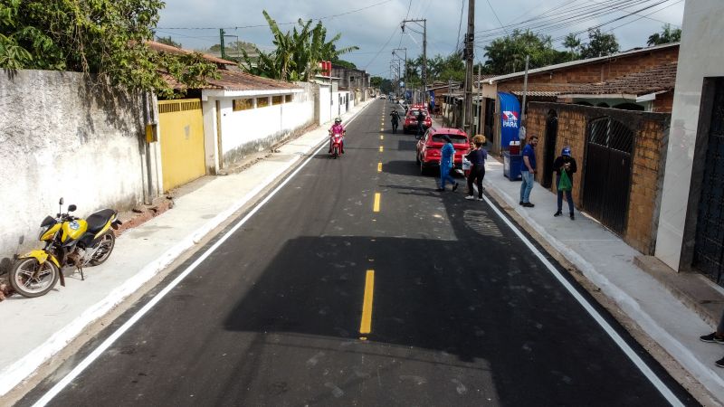 Travessa São Geraldo, Tapanã.
Inauguração das obras do programa asfalto por todo o Pará <div class='credito_fotos'>Foto: Augusto Miranda / Ag. Pará | <a href='/midias/2024/originais/21140_8da62a37-a0fc-3b36-3ed9-27ae0af21616.jpg' download><i class='fa-solid fa-download'></i> Download</a></div>