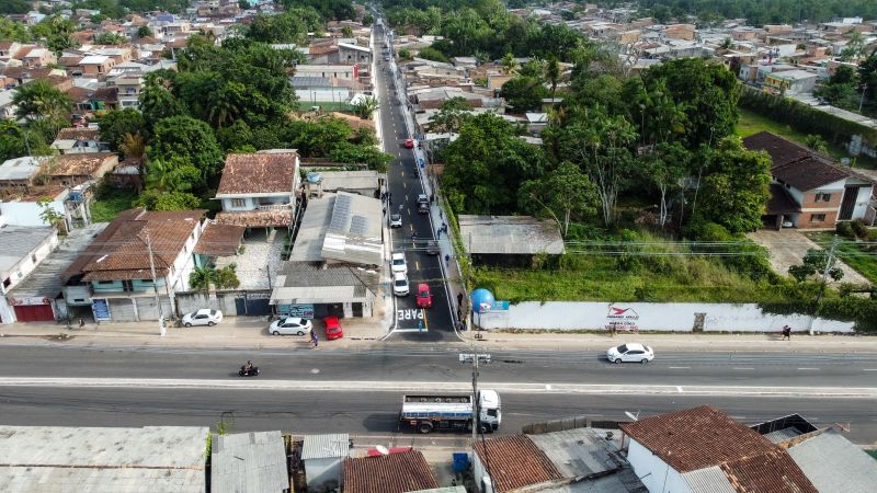 Travessa São Geraldo, Tapanã.
Inauguração das obras do programa asfalto por todo o Pará <div class='credito_fotos'>Foto: Augusto Miranda / Ag. Pará | <a href='/midias/2024/originais/21140_ad4604b3-3d1c-2ebc-1c84-cd1ebbe80109.jpg' download><i class='fa-solid fa-download'></i> Download</a></div>
