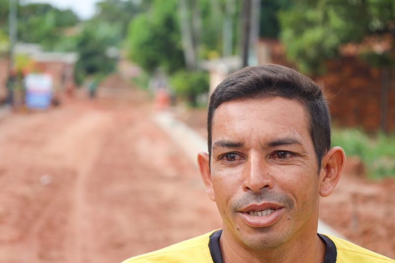 Luis Carlos, mototaxista <div class='credito_fotos'>Foto: Bruno Cecim / Ag.Pará | <a href='/midias/2024/originais/22419_4676ee37-502d-b4aa-09d4-6c3252a6aa69.jpg' download><i class='fa-solid fa-download'></i> Download</a></div>