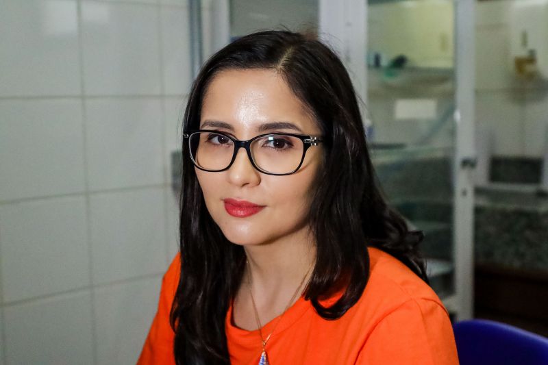 Heliana Góes, médica dermatologista presidente da sociedade brasileira de dermatologia regional Pará e atual coordenadora regional da campanha dezembro laranja em 2024 <div class='credito_fotos'>Foto: Marcelo Lelis / Ag. Pará | <a href='/midias/2024/originais/22433_eeefe4f3-3fe1-927a-2823-1c70074be4ef.jpg' download><i class='fa-solid fa-download'></i> Download</a></div>