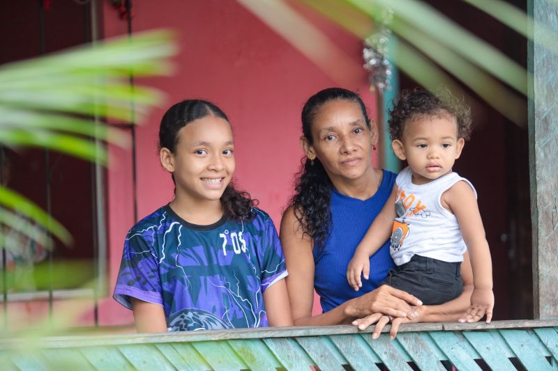 Silvana Tavares, dona de casa (personagem asfalto) <div class='credito_fotos'>Foto: Pedro Guerreiro / Ag. Pará | <a href='/midias/2024/originais/22442_c53c0cc1-7f4a-3bba-3101-3ca214c3787a.jpg' download><i class='fa-solid fa-download'></i> Download</a></div>