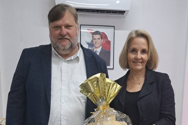 Secretario Paulo Bengtson e Embaixadora da Finlândia