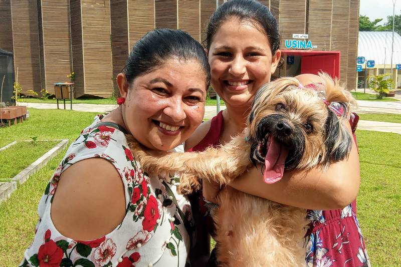 Adriana Aguiar e a pequena Aurora