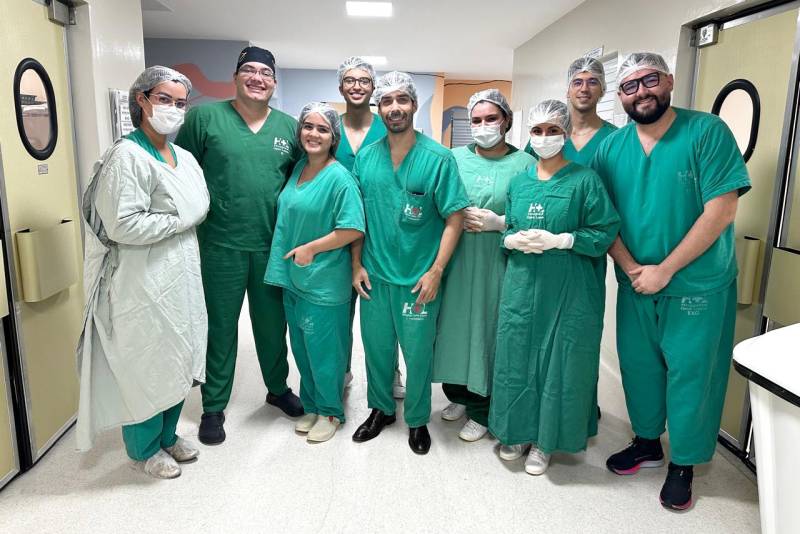 Equipe que realizou o procedimento cirúrgico 