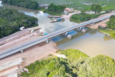 notícia: Governo do Estado entrega ponte sobre o Rio Alto Acará, nesta sexta