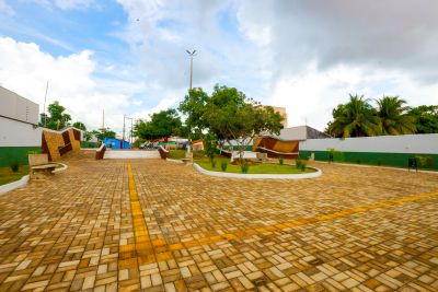 notícia: Governo do Estado entrega a reconstrução da praça Buriti, em Conceição do Araguaia