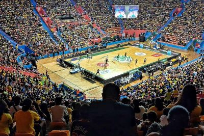 notícia: Torcida é destaque no segundo dia de pré-olímpico de basquete no Mangueirinho 