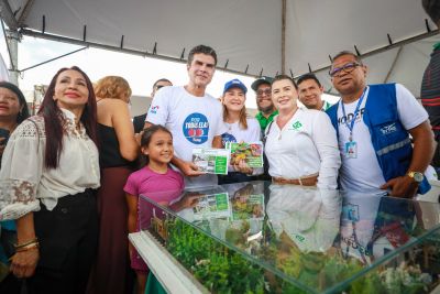 notícia: Estado entrega cadastros para produtoras rurais de Belém e Cotijuba, em ação do Dia da Mulher