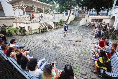 notícia: Primeiro módulo de oficinas da Casa da Linguagem chega ao fim com muita celebração