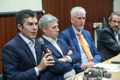 notícia: Em Brasília, Governo destaca modelo de desenvolvimento baseado em floresta viva escolhido pelo Pará