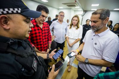 notícia: Estado lança aplicativo para prevenir prática de furtos e roubos de celulares