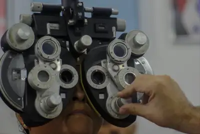 notícia: Policlínica Metropolitana alerta para riscos do glaucoma, doença silenciosa que pode cegar
