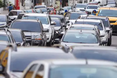 notícia: Veículos com finais de placa 70 a 90 podem ter descontos no IPVA até 15 de setembro   