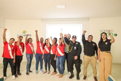 notícia: Curso gratuito de inglês amplia horizonte de trabalhadores do Pará