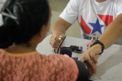 notícia: Distrito Industrial, em Ananindeua, recebe serviços do  'Governo do Pará nos Bairros'