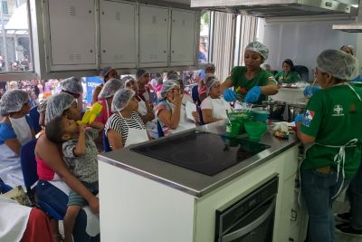 notícia: Em Ananindeua, Ceasa entrega cestas de alimentos a famílias em situação de vulnerabilidade