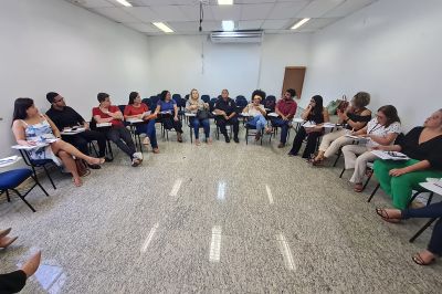 notícia: Semu realiza reunião de alinhamento do programa 'Acolhe', que abriga mulheres vítimas de violência no Pará