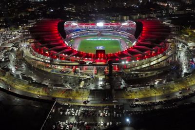 notícia: Após 11 anos, Novo Mangueirão recebe o Flamengo e encanta os torcedores com partida histórica