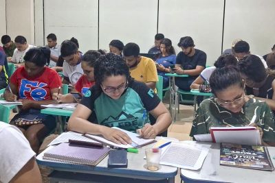 notícia: Em Cametá, Sectet abre pós-graduação para Agronomia, Pedagogia e Ciências Biológicas