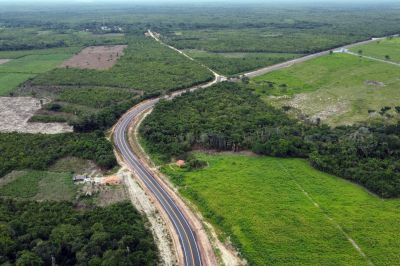 notícia: Pavimentação da PA-430 fortalece turismo e facilita escoamento da produção no Pará