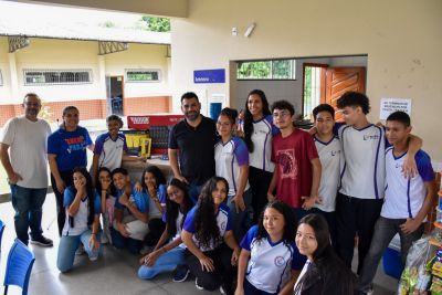 notícia: Sectet entrega equipamentos às Escolas Dr. Celso Malcher, Magalhães Barata e Juscelino Kubistchek