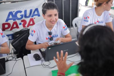 notícia: Cosanpa oferece vários serviços à mulher em ação de cidadania no Novo Mangueirão