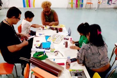 notícia: Biblioteca Pública Arthur Vianna incentiva a leitura infantil em mais uma edição do 'Literatura para Gente Miúda' 