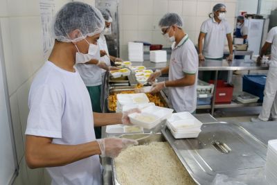 notícia: Nutricionistas da Santa Casa recomendam a redução do consumo de sal e açúcar