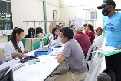 notícia: Estado atende agricultores e valida 127 CAR em mutirão de regularização ambiental no Moju