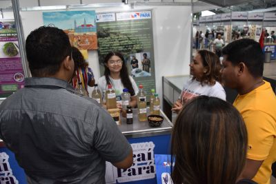 notícia: Projeto desenvolvido na EETEPA Vilhena Alves participa do Festival Internacional do Açaí