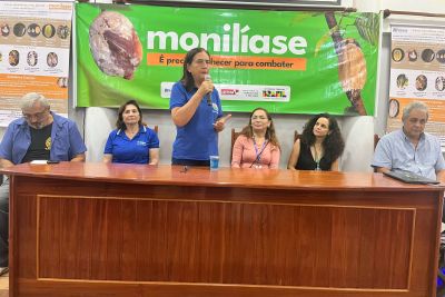notícia: Juruti recebe caravana da educação sobre Monilíase, doença provocada por fungo