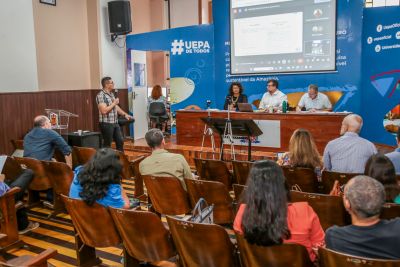 notícia: Aprovadas alterações nas resoluções de cotas e assistência estudantil 
