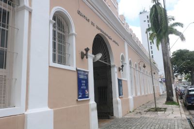 notícia: Casa das Artes promove palestra “Caminhos e Descaminhos da Curadoria: Experiências e Reflexões”