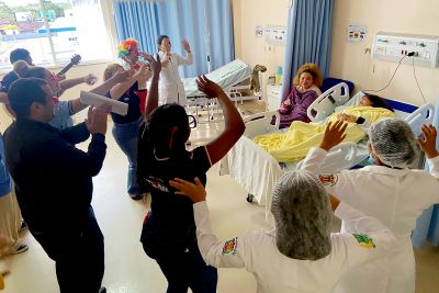 notícia: Regional dos Caetés promove ação de humanização em visita em mais de 90 leitos