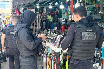 notícia: Polícias Civil e Militar recuperam celulares roubados e prendem foragido em Castanhal