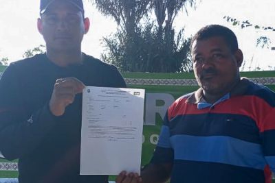 notícia: Consciência Negra: Emater entrega caf jurídico para Associação de Tracuateua 