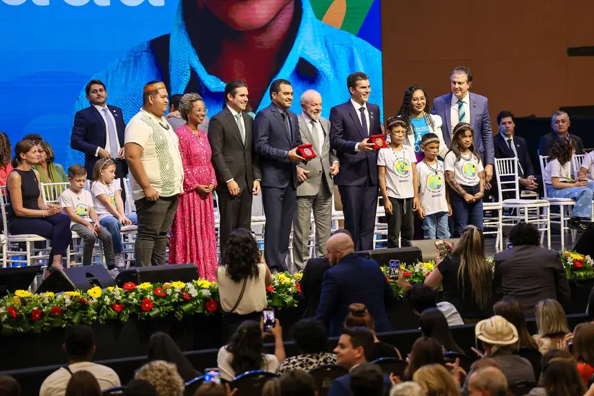 <div class='credito_fotos'>Foto: Marco Santos / Ag. Pará | <a href='/midias/2025/originais/20250210184213-GF00022951-F00376601.webp' download><i class='fa-solid fa-download'></i> Download</a></div>