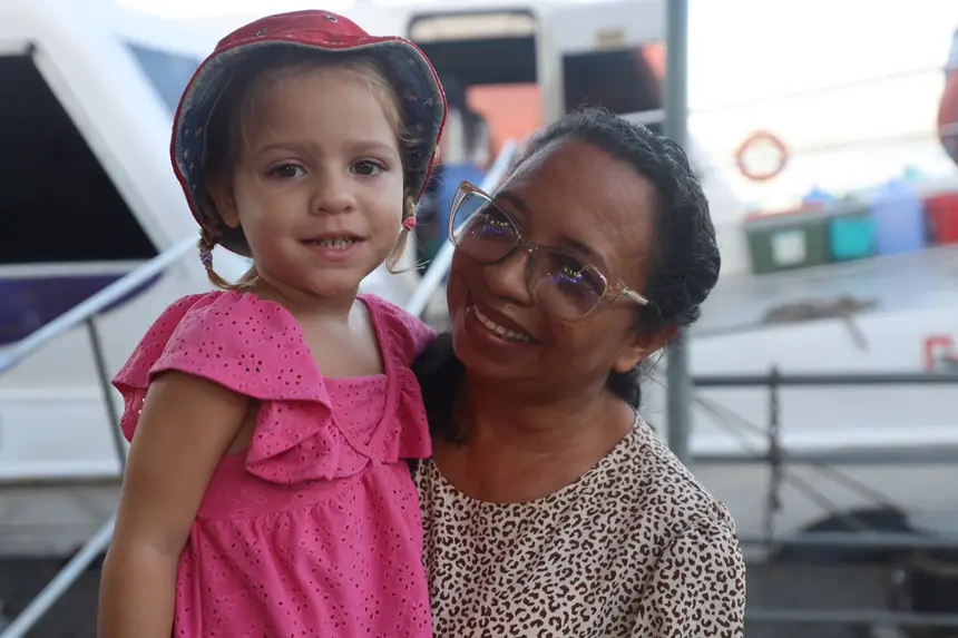 - Natalice Felipe - autônoma - viajou com a neta de três anos <div class='credito_fotos'>Foto: Bruno Cruz / Agência Pará | <a href='/midias/2025/originais/20250228091812-GF00023124-F00381914.webp' download><i class='fa-solid fa-download'></i> Download</a></div>