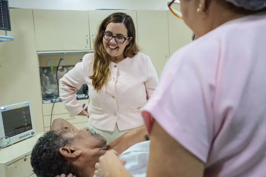 Dra Luisa Machado <div class='credito_fotos'>Foto: Pedro Guerreiro / Ag. Pará   |   <a href='/midias/2025/originais/20250228183307-GF00023133-F00382194.webp' download><i class='fa-solid fa-download'></i> Download</a></div>