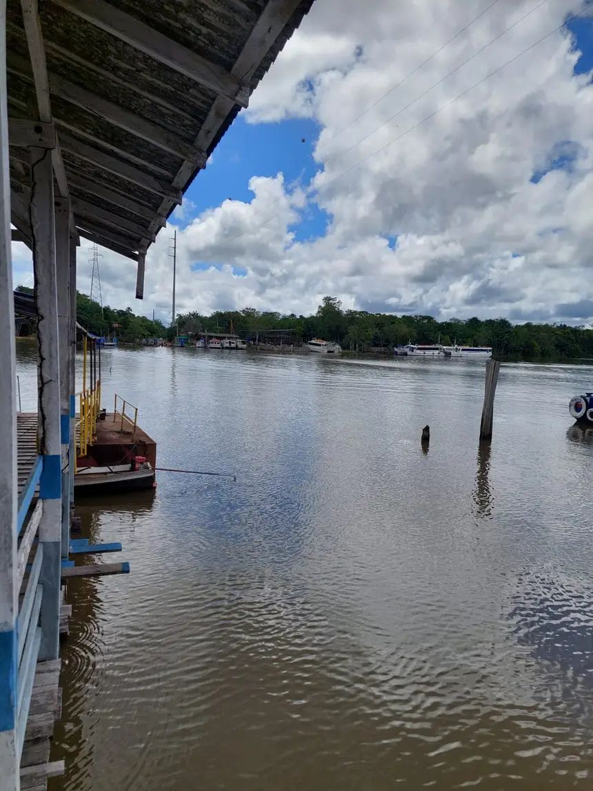 Ponte sobre Rio Itaporanga otimiza economia e beneficia cerca de 150 mil pessoas em Barcarena
Novo equipamento público qualifica a infraestrutura e a mobilidade urbana do município na Região Metropolitana de Belém <div class='credito_fotos'>Foto: Divulgação | <a href='/midias/2025/originais/20250313110245-GF00023188-F00384146.webp' download><i class='fa-solid fa-download'></i> Download</a></div>