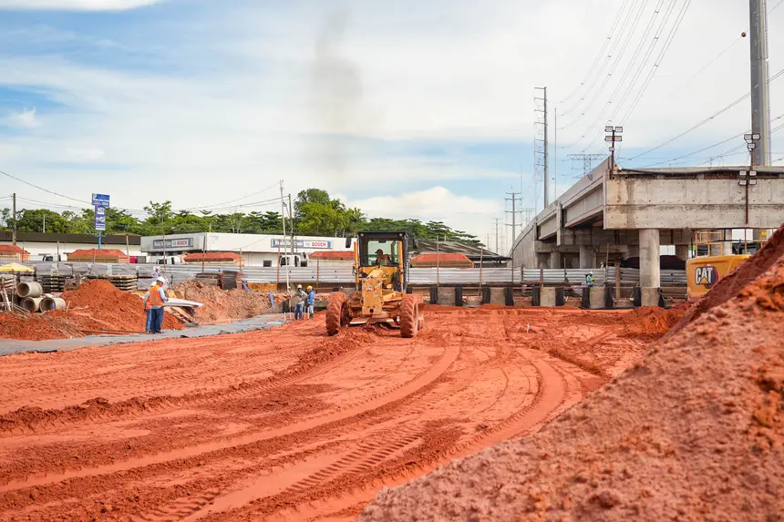 Atualização obras viaduto BR com a Independência
Local: BR com a Independência <div class='credito_fotos'>Foto: Raphael Luz / Agência Pará | <a href='/midias/2025/originais/20250318111014-GF00023241-F00385722.webp' download><i class='fa-solid fa-download'></i> Download</a></div>